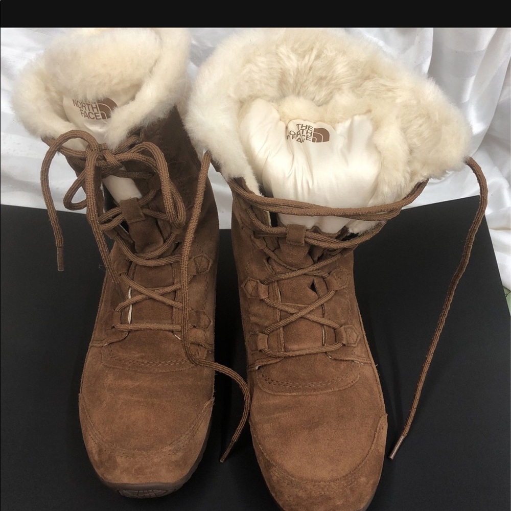 North Face winter boots - Picture 2 of 5